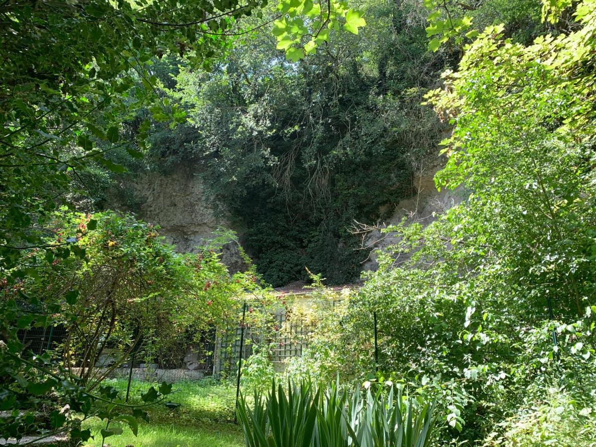 Chalet En Bord De Seine Villa Le Coudray-Montceaux Kültér fotó