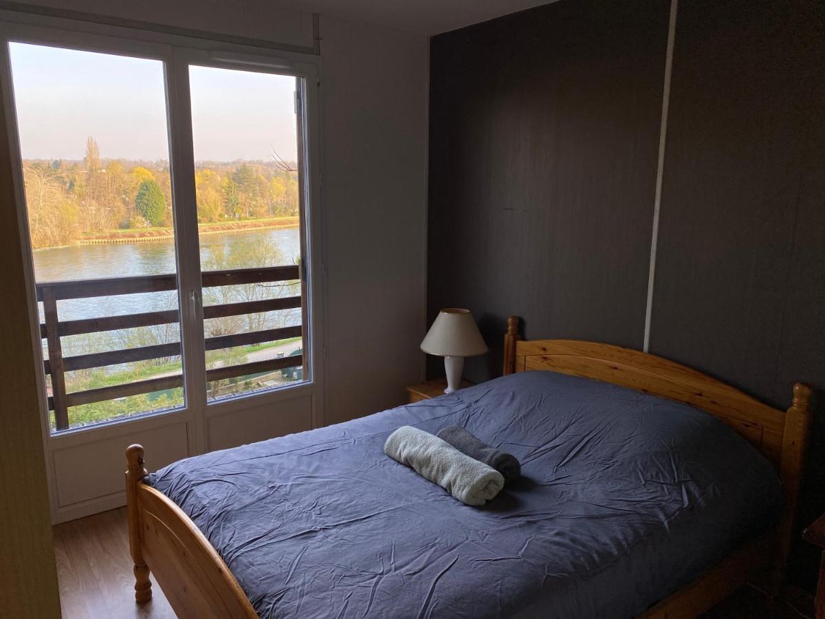 Chalet En Bord De Seine Villa Le Coudray-Montceaux Kültér fotó
